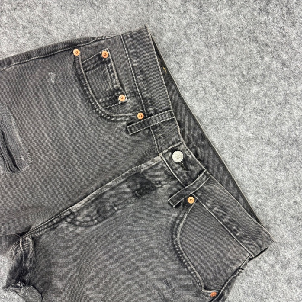 Levi Strauss 501 Women's Black Denim Cut Off Shorts Size W28‎ Distressed